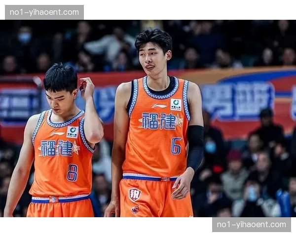 骑士收官战伤病管理策略，季后赛前保护核心球员健康